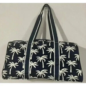 NGIL Quilted Palm Tree Travel Duffel Bag Blue White 21” L x 10‎ 1/4” H x 10” W